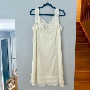 80s Vintage Ivory Satin Full Slip with Layered Lace Trim | Patricia Lingerie